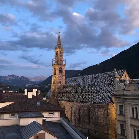 Sunflower House Apartment Bozen