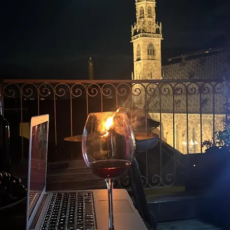 Sunflower House Apartment Bozen